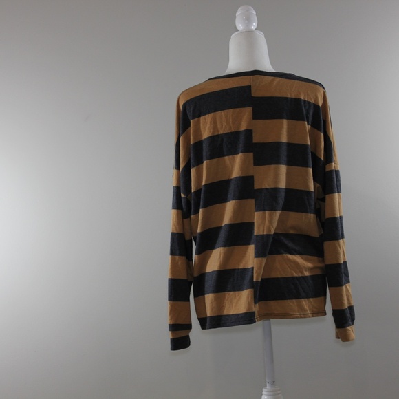 Gray Striped Long Sleeve Top - Picture 3 of 3